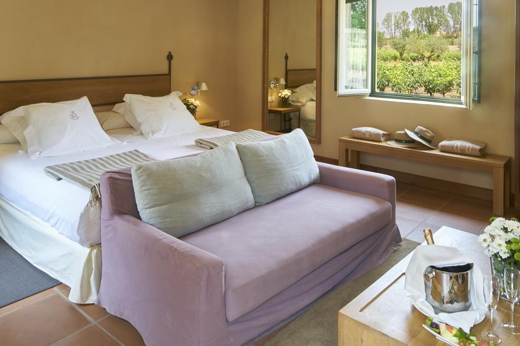 Hacienda Zorita Wine Hotel & Spa Valverdon Ngoại thất bức ảnh A bedroom at the hotel